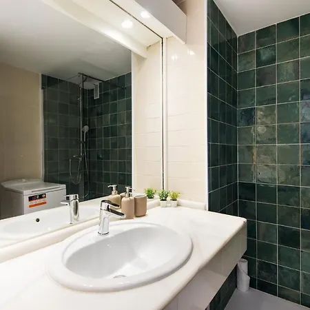 Aloha Marina Private 1st Line Ocean Carihuela Appartement Torremolinos