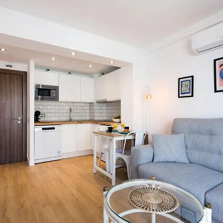 Aloha Marina Private 1st Line Ocean Carihuela Appartement